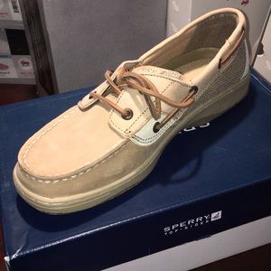 Free Shipping NIB Sperry Bluefish